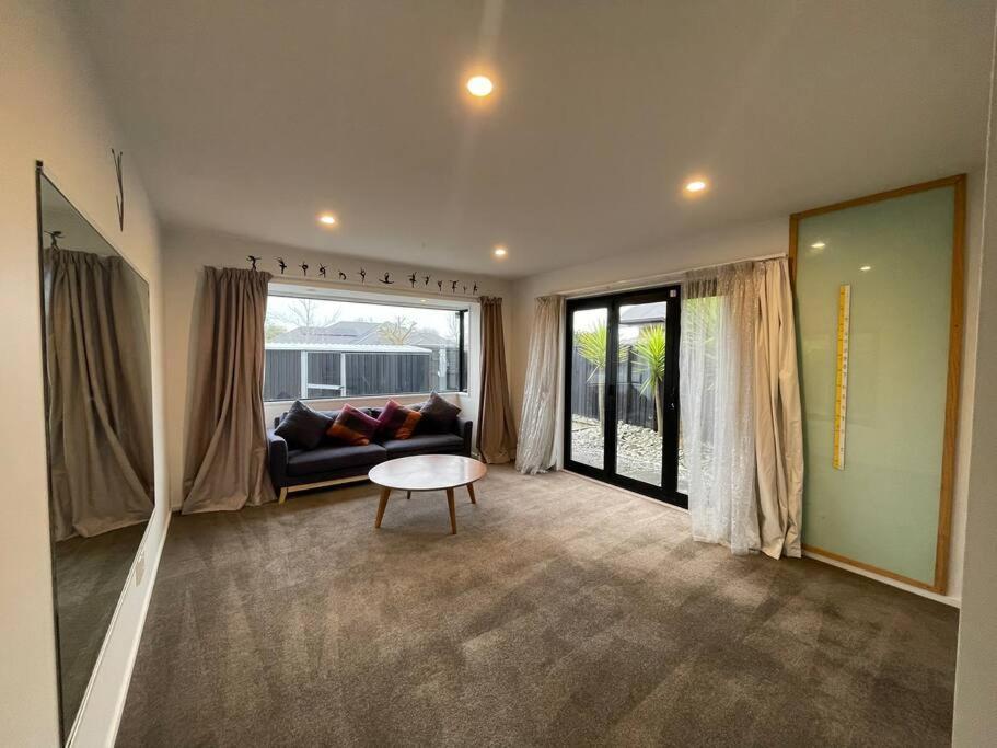 Spacious 4 Bed Family Home Christchurch Esterno foto