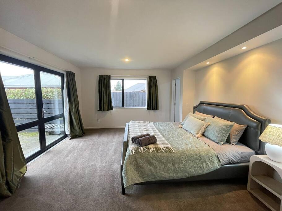 Spacious 4 Bed Family Home Christchurch Esterno foto